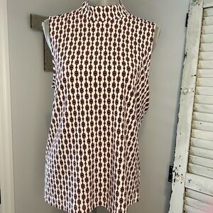 Carolina Belle mock neck tank top with zip back size L white with red ‘links’